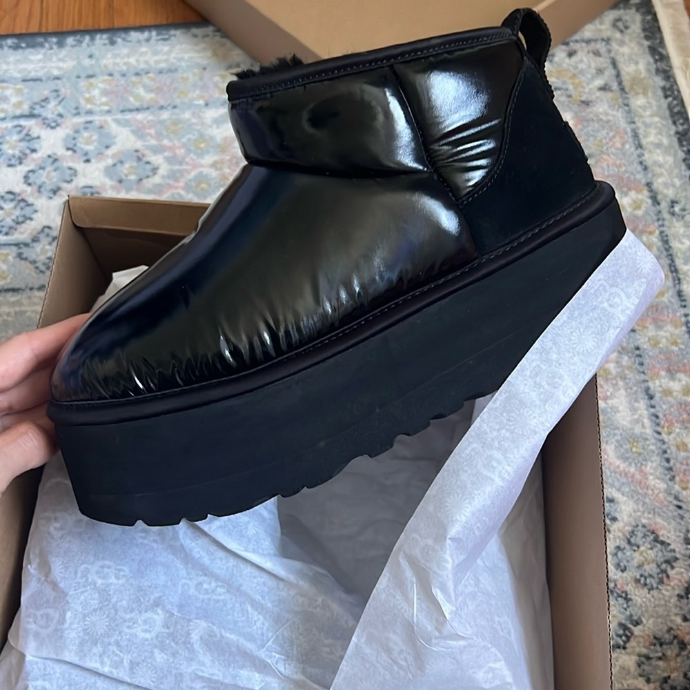 Ugg ultra mini platform shine